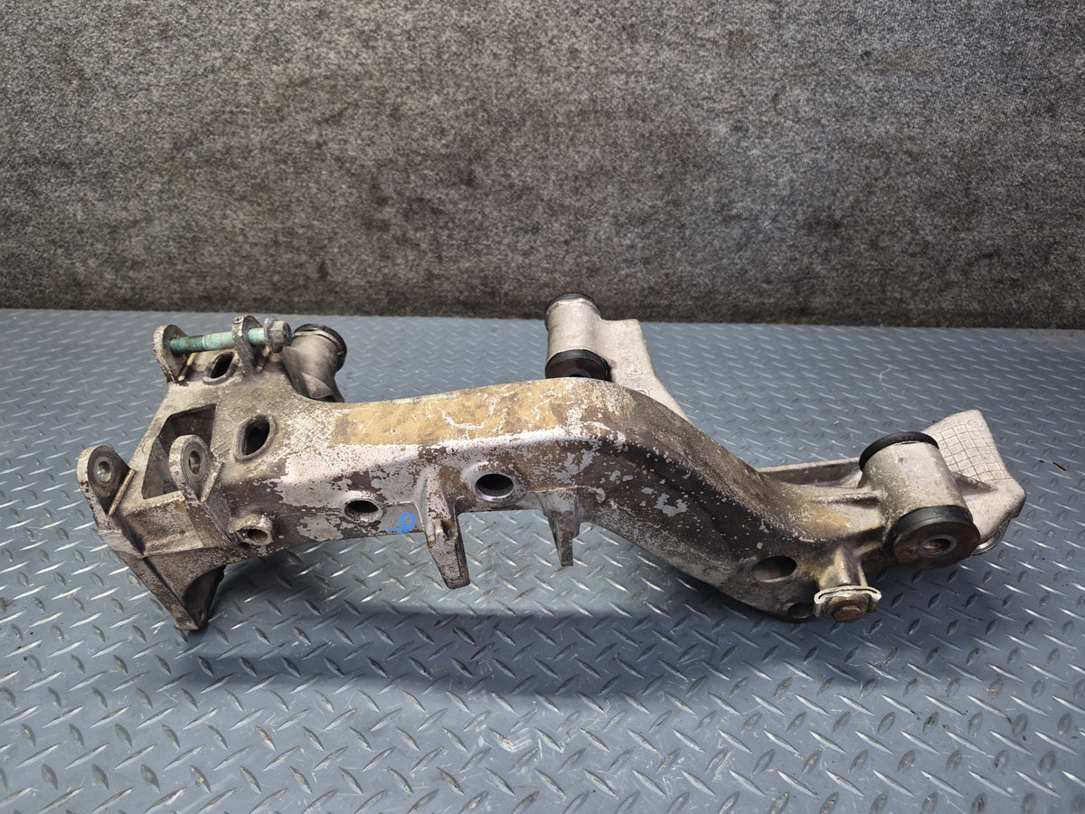 99-01 Porsche 911 996 Rear Suspension Sub Frame Crossmember Section Frame Set