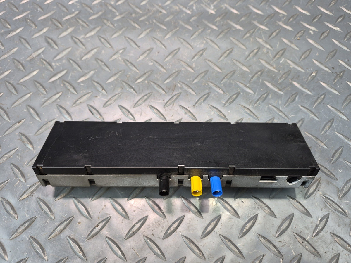 03-08 BMW E86 E85 Z4 Diversity Antenna Amplifier AMP 6912817 OEM