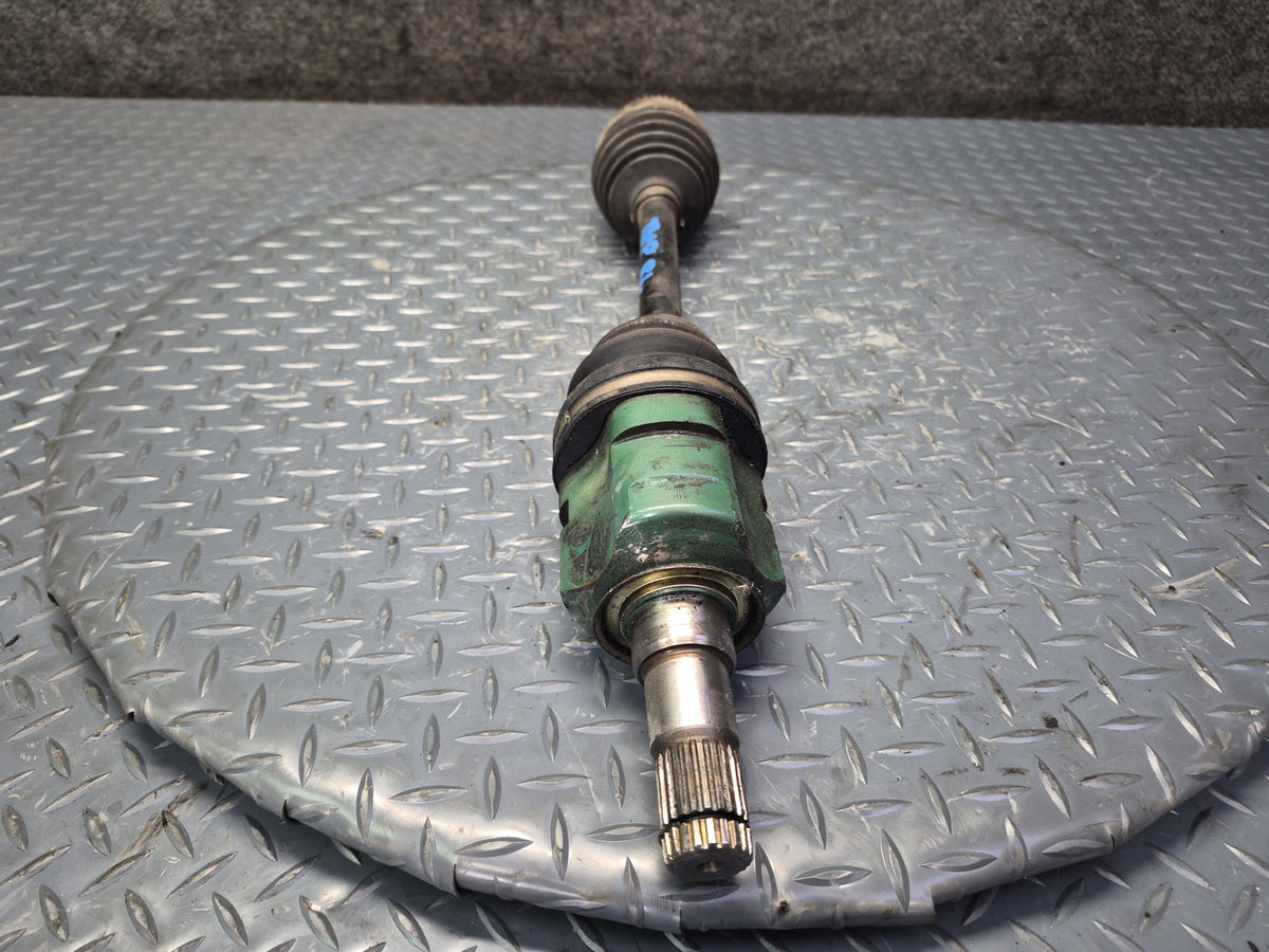 03-05 Toyota MR2 Spyder ZZW30L Rear Left Suspension Axle Shaft Damaged
