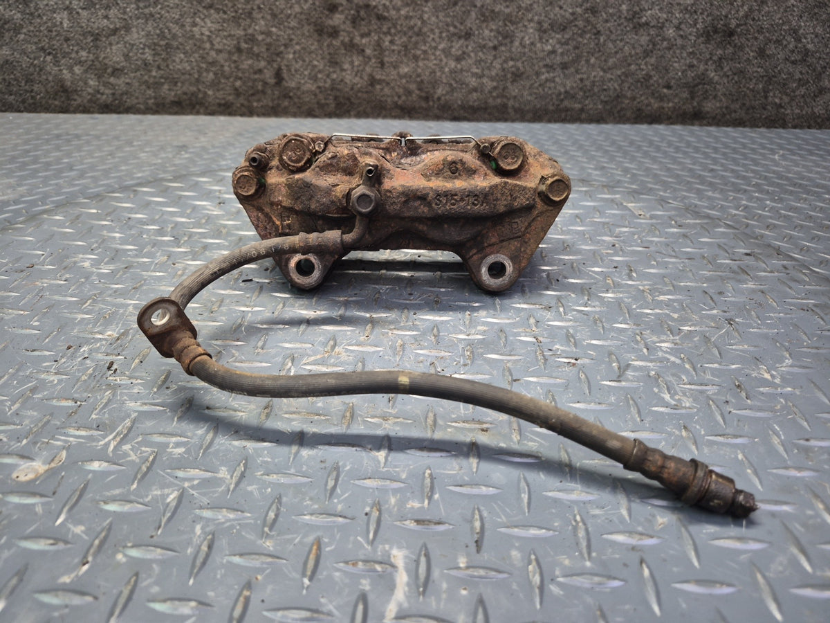 2003-2007 Lexus UZJ100L LX470 AWD Front Left & Right Brake Caliper Set of 2