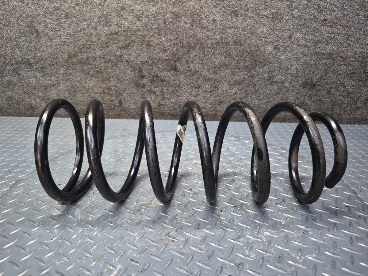 1998-2007 Lexus UZJ100L LX470 AWD Rear Left & Right Coil Spring Set of 2