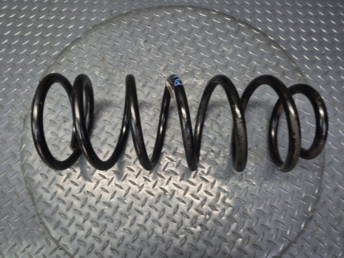 1998-2007 Lexus UZJ100L LX470 AWD Rear Left & Right Coil Spring Set of 2