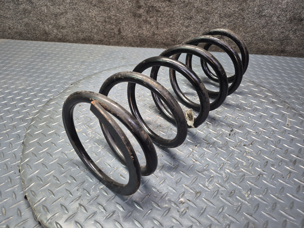 1998-2007 Lexus UZJ100L LX470 AWD Rear Left & Right Coil Spring Set of 2