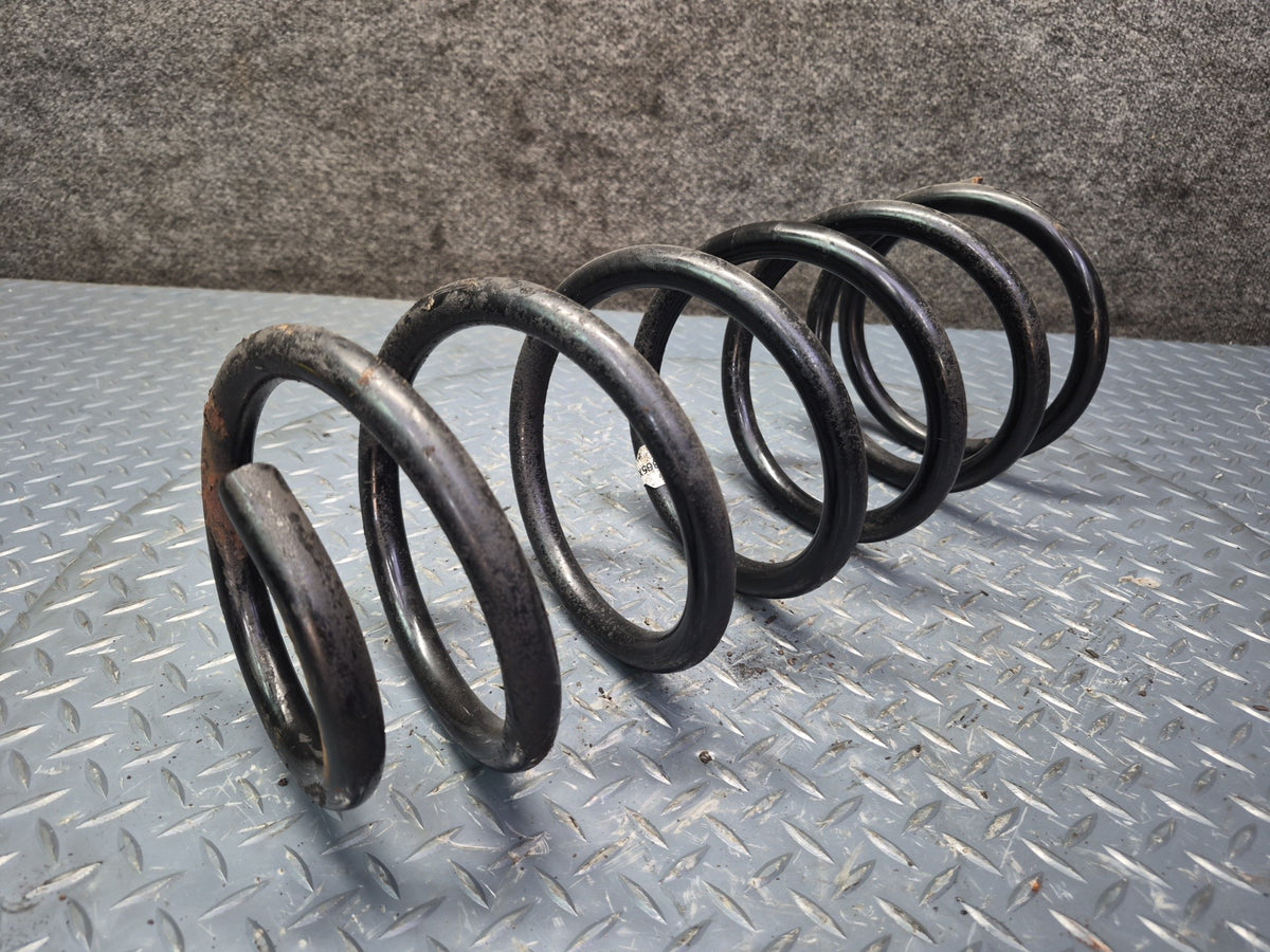 1998-2007 Lexus UZJ100L LX470 AWD Rear Left & Right Coil Spring Set of 2