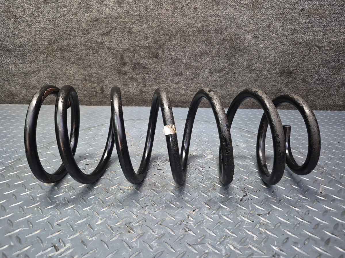 1998-2007 Lexus UZJ100L LX470 AWD Rear Left & Right Coil Spring Set of 2