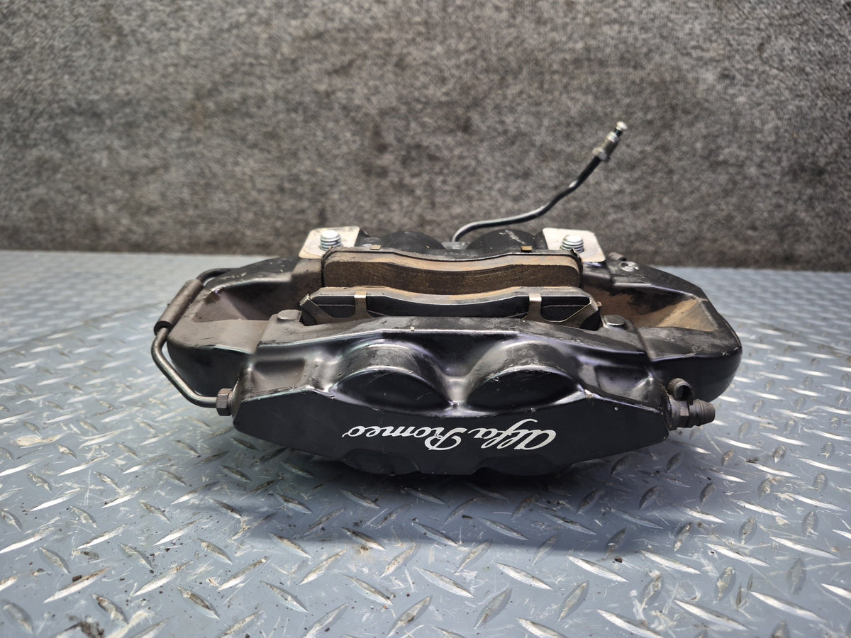 17-22 Alfa Romeo Giulia Q4 952 2.0L AWD Front Left & Right Brake Caliper Set OEM