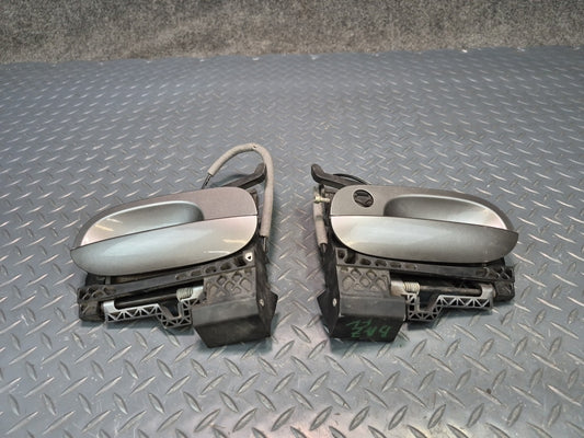 03-08 BMW E85 E86 Z4 Set of 2 Left Right Door Exterior Handle Sterling Gray OEM