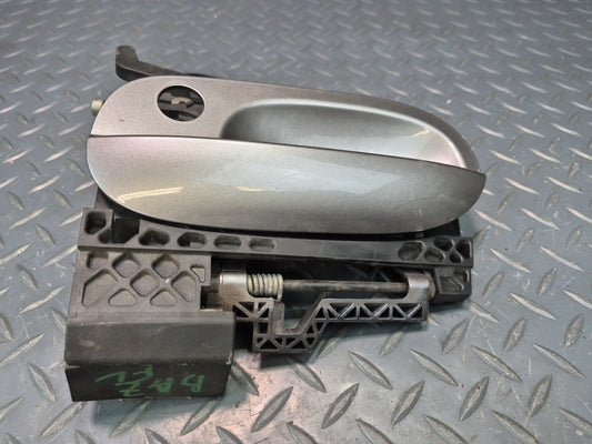 03-08 BMW E85 E86 Z4 Set of 2 Left Right Door Exterior Handle Sterling Gray OEM