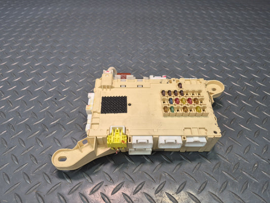 02-05 Lexus UZZ40L SC430 Front Right Dashboard Fuse Box Module 82730-24030 OEM
