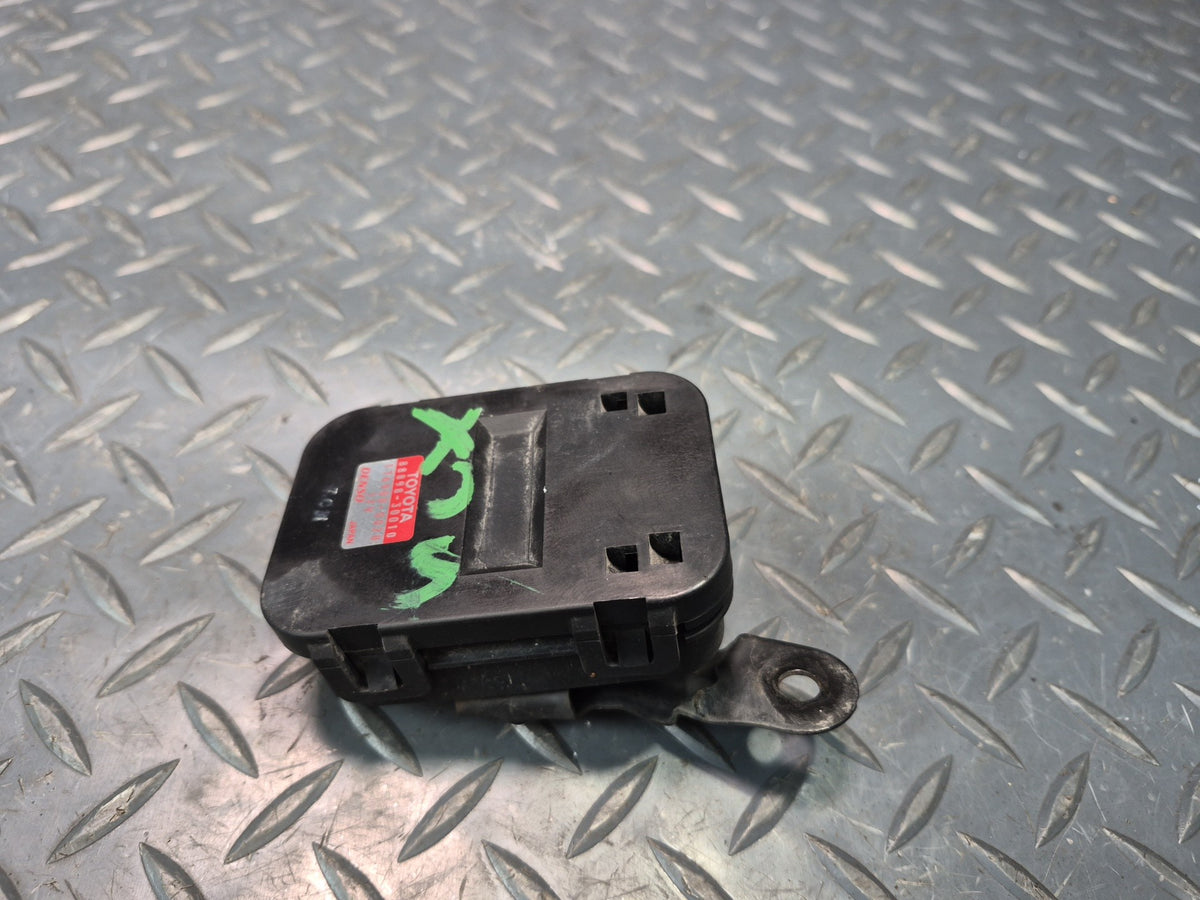 02-05 Lexus UZZ40L SC430 Air Smog Ventilation Sensor Module 88898-30010 OEM