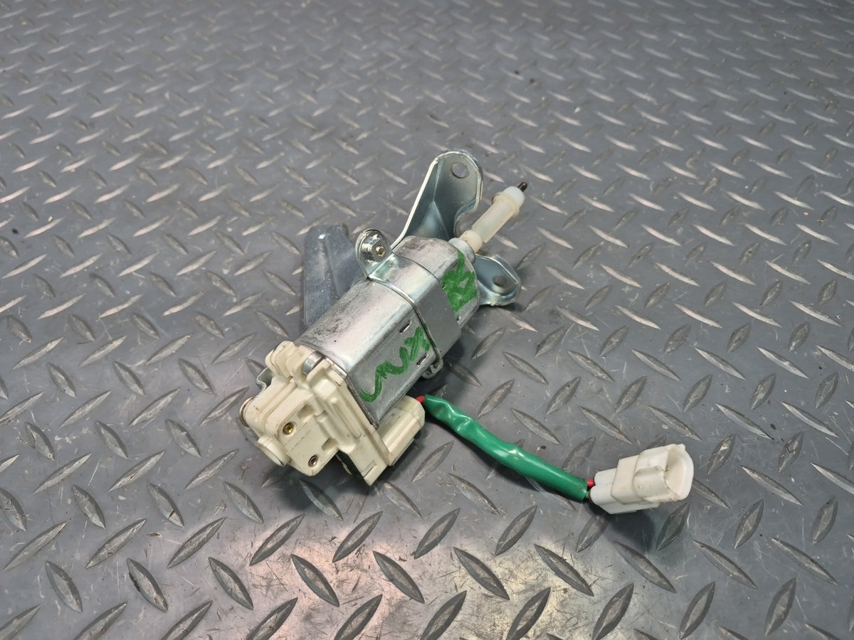 02-10 Lexus UZZ40L SC430 Rear Right Trunk Hinge Drive Motor OEM