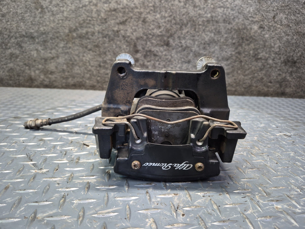 17-22 Alfa Romeo Giulia Q4 952 2.0L AWD Rear Left & Right Brake Calipers Set OEM