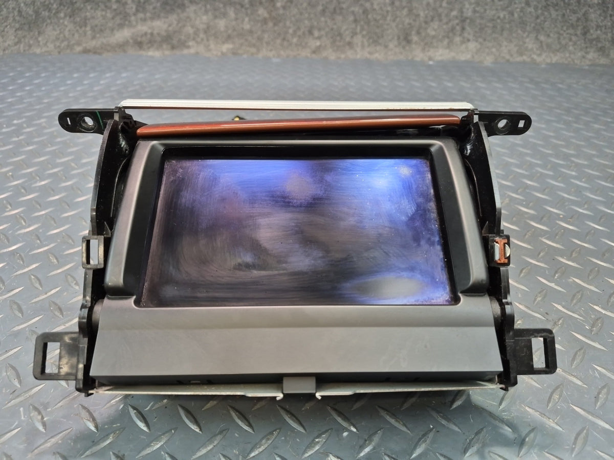 02-03 Lexus UZZ40L SC430 Dash Navigation Information Screen Display OEM