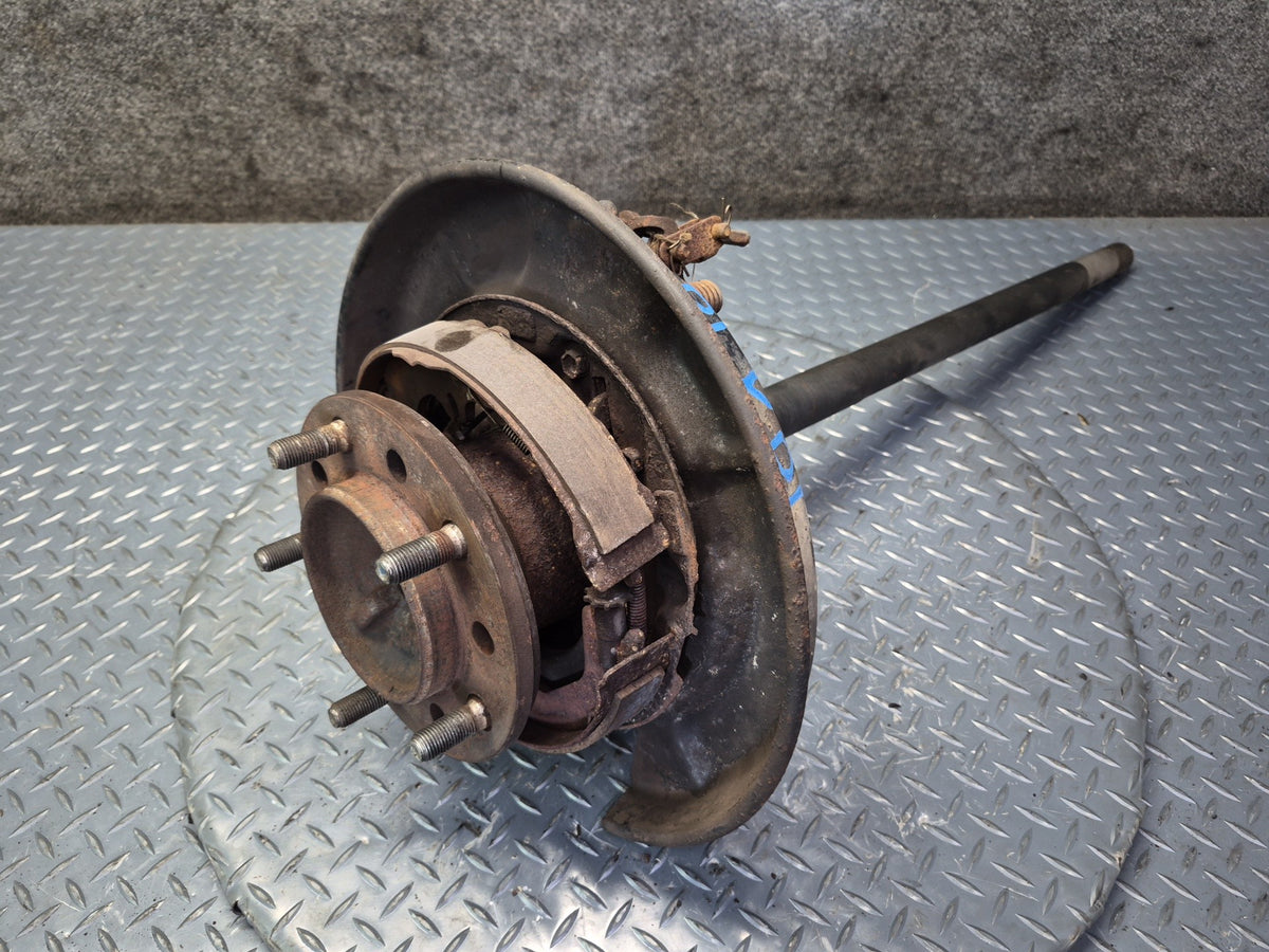 2003-2007 Lexus J100 LX470 Rear Left Driver Side Spindle Knuckle Wheel Hub