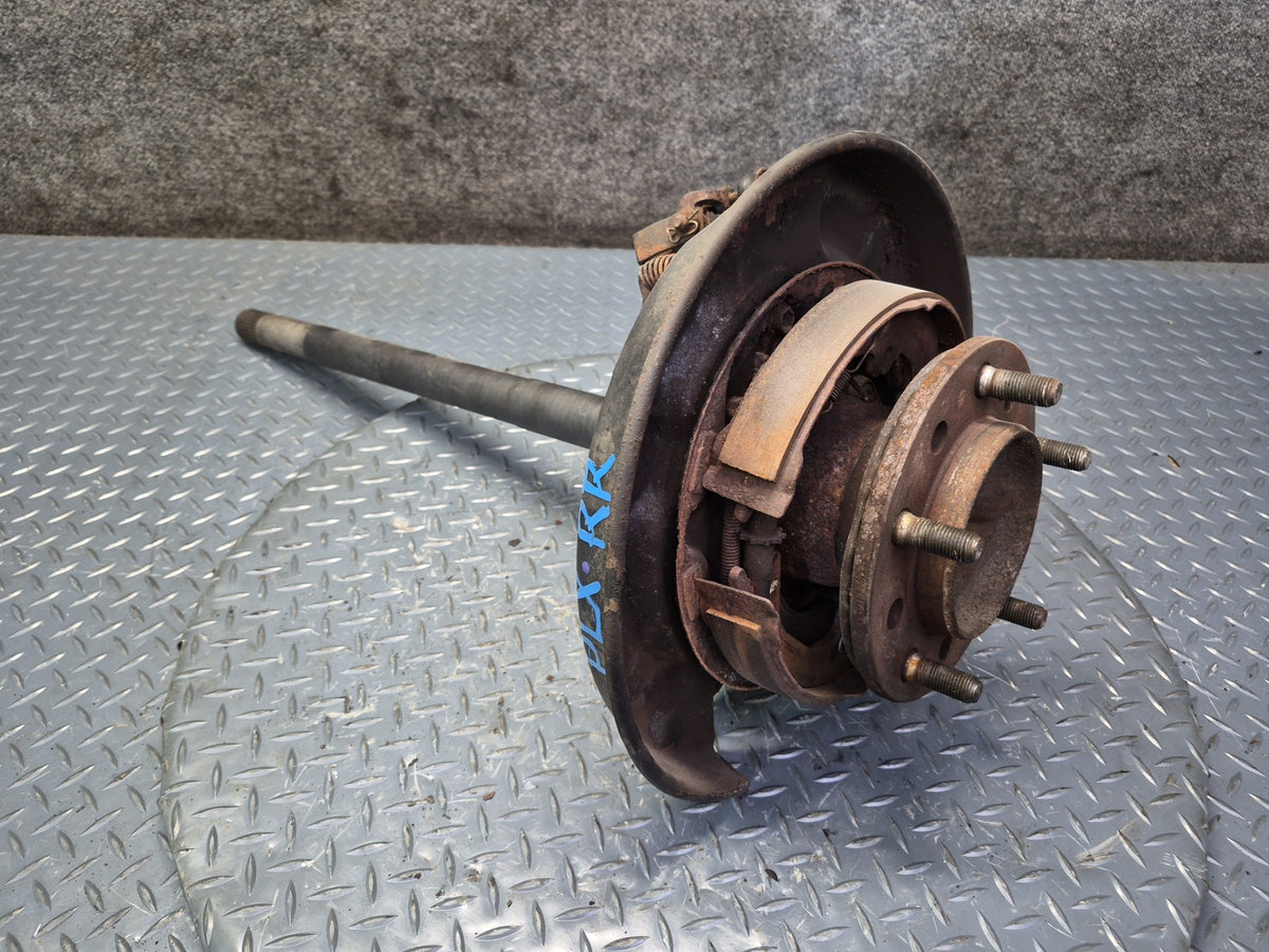 2003-2007 Lexus J100 LX470 Rear Right Pass Side Spindle Knuckle Wheel Hub
