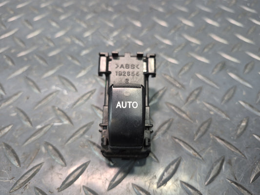 02-10 Lexus UZZ40L SC430 Front Right Door Window Control Switch OEM