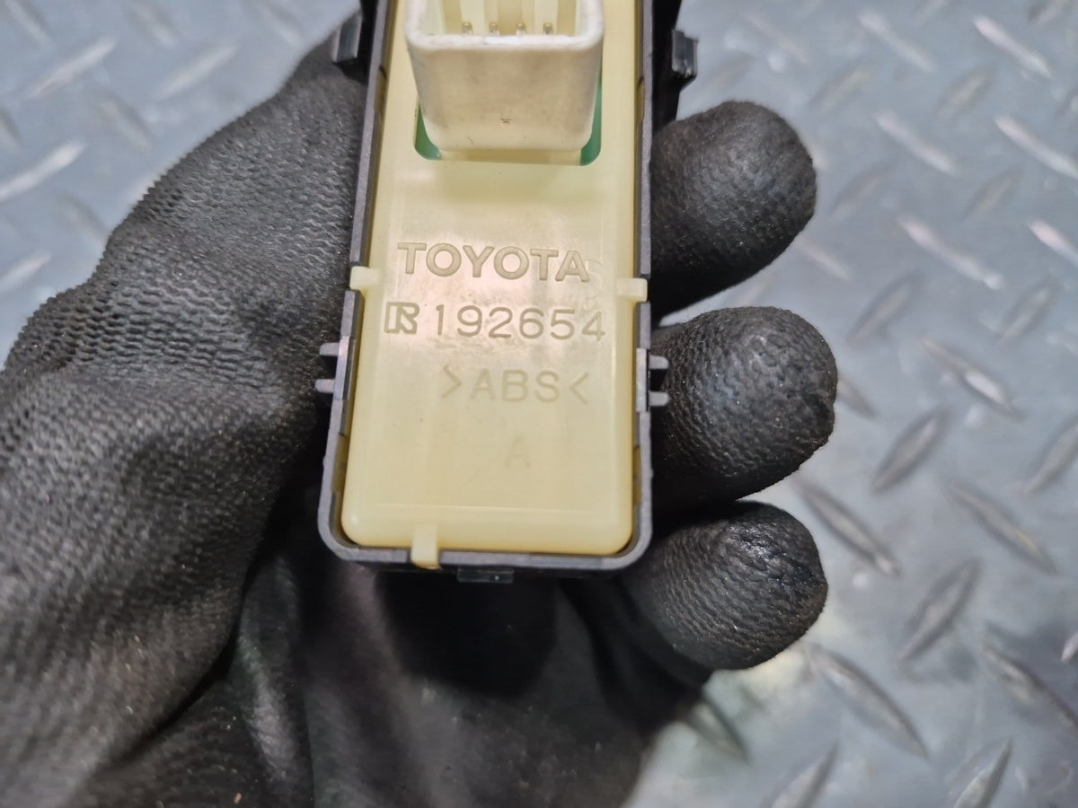 02-10 Lexus UZZ40L SC430 Front Right Door Window Control Switch OEM