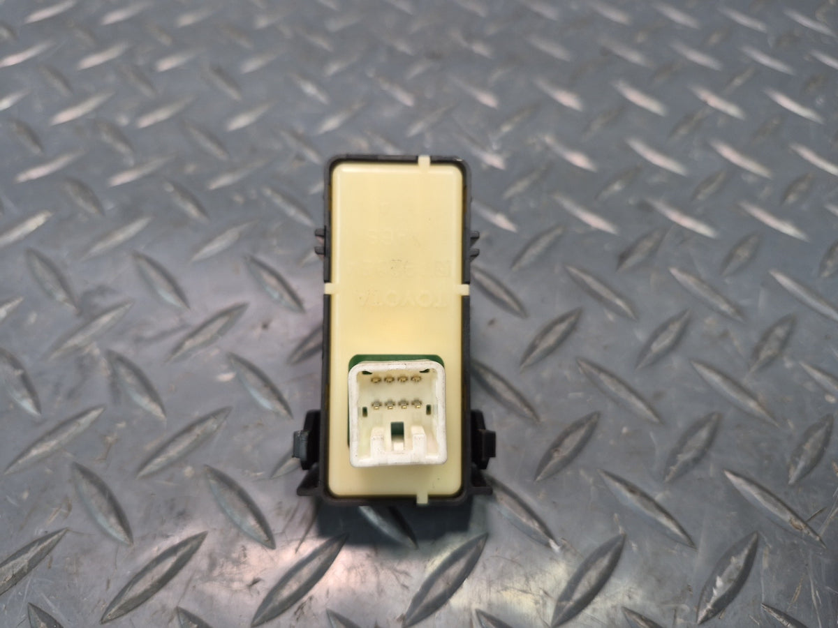02-10 Lexus UZZ40L SC430 Front Right Door Window Control Switch OEM