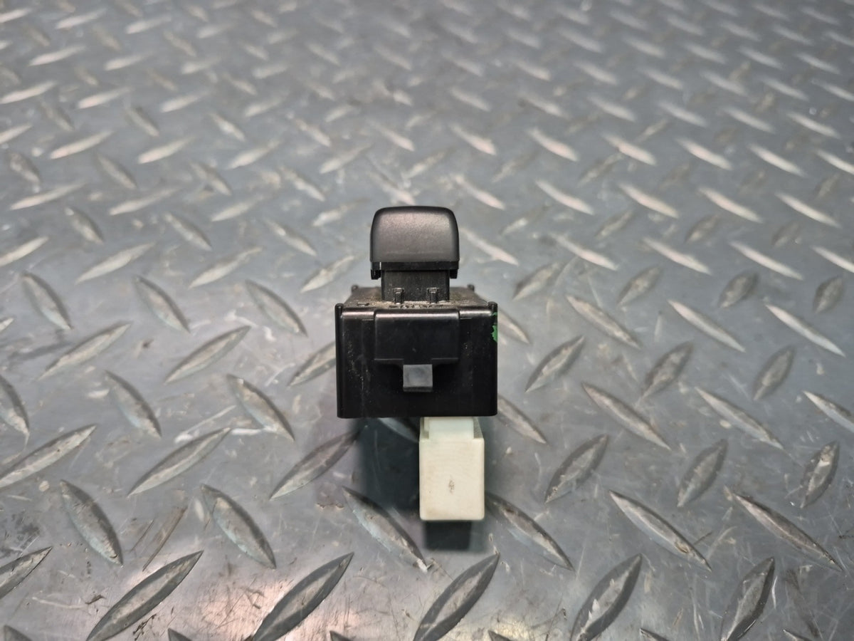 02-10 Lexus UZZ40L SC430 Right Door Lock Control Switch OEM