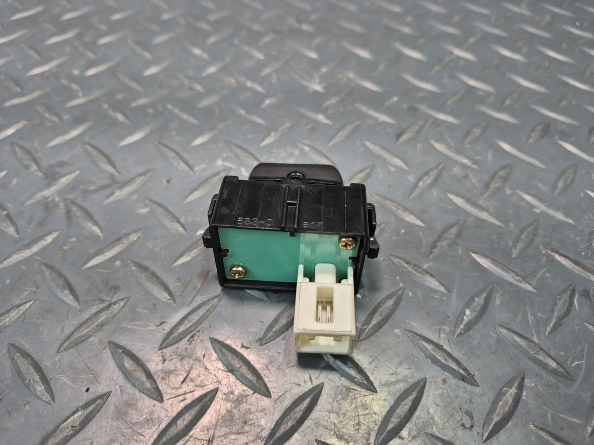02-10 Lexus UZZ40L SC430 Right Door Lock Control Switch OEM