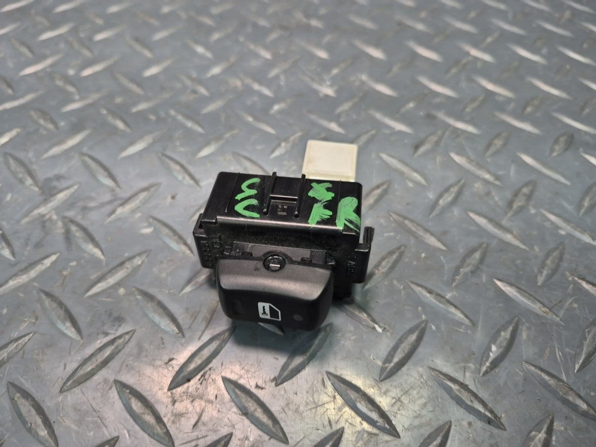 02-10 Lexus UZZ40L SC430 Right Door Lock Control Switch OEM