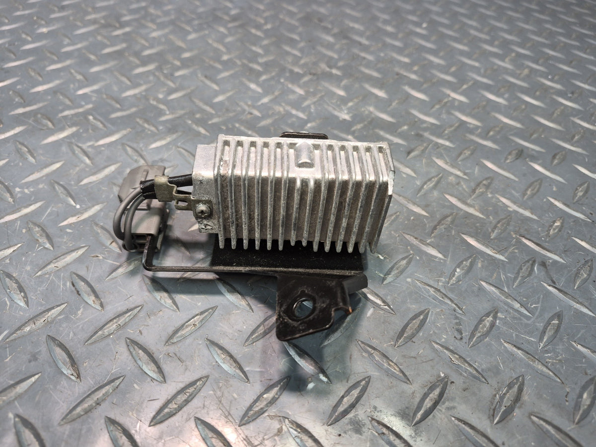 02-10 Lexus UZZ40L SC430 Fuel Pump Resistor Module 23080-50120 OEM