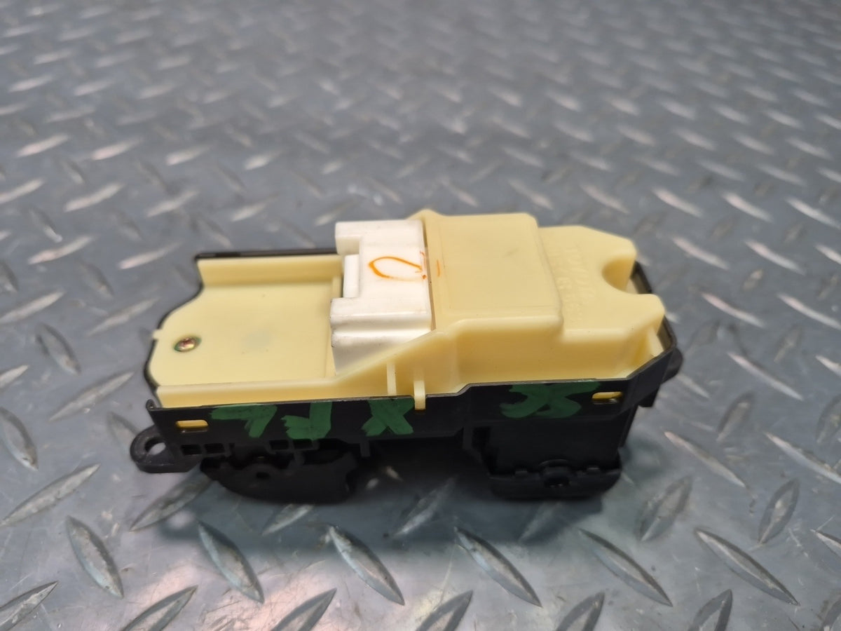02-10 Lexus UZZ40L SC430 Left Door Master Power Window Switch OEM