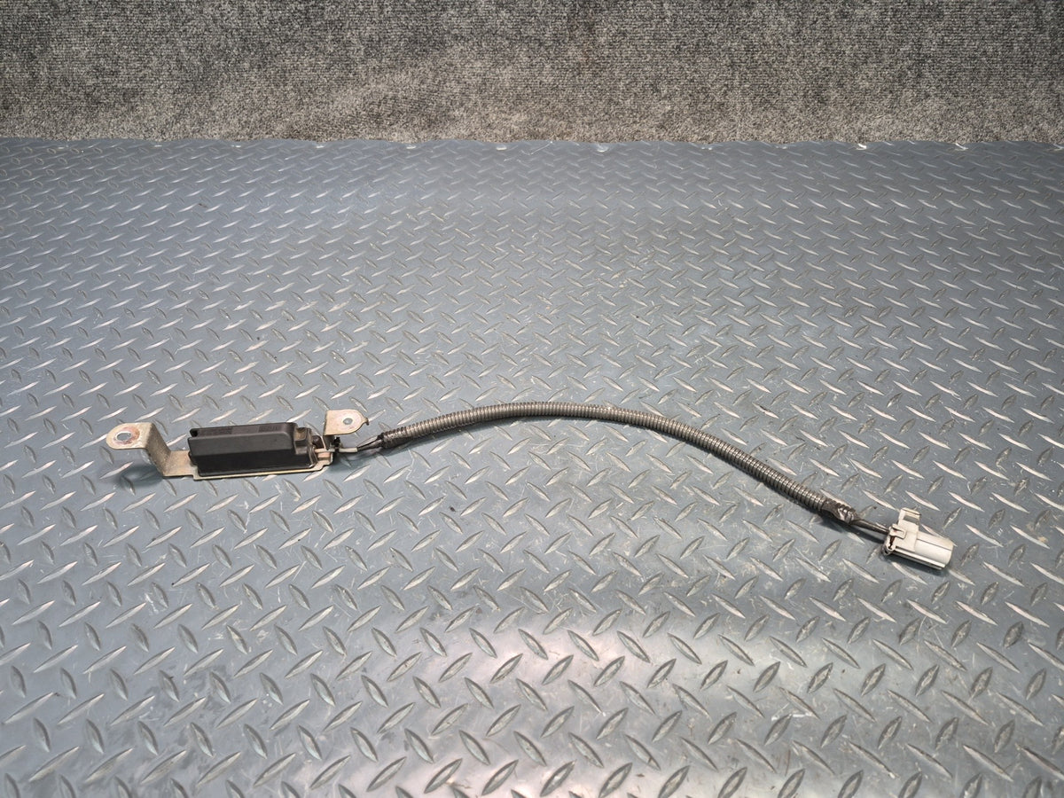 02-10 Lexus SC430 Set of 4 Front & Rear TPMS Tire Pressure Sensor Antenna OEM