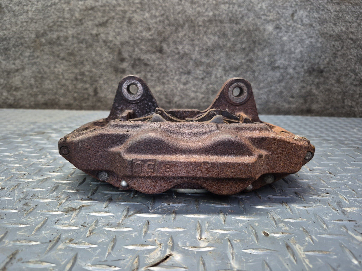 2003-2009 Lexus UZJ120L GX470 Front Left & Right Brake Caliper Set of 2
