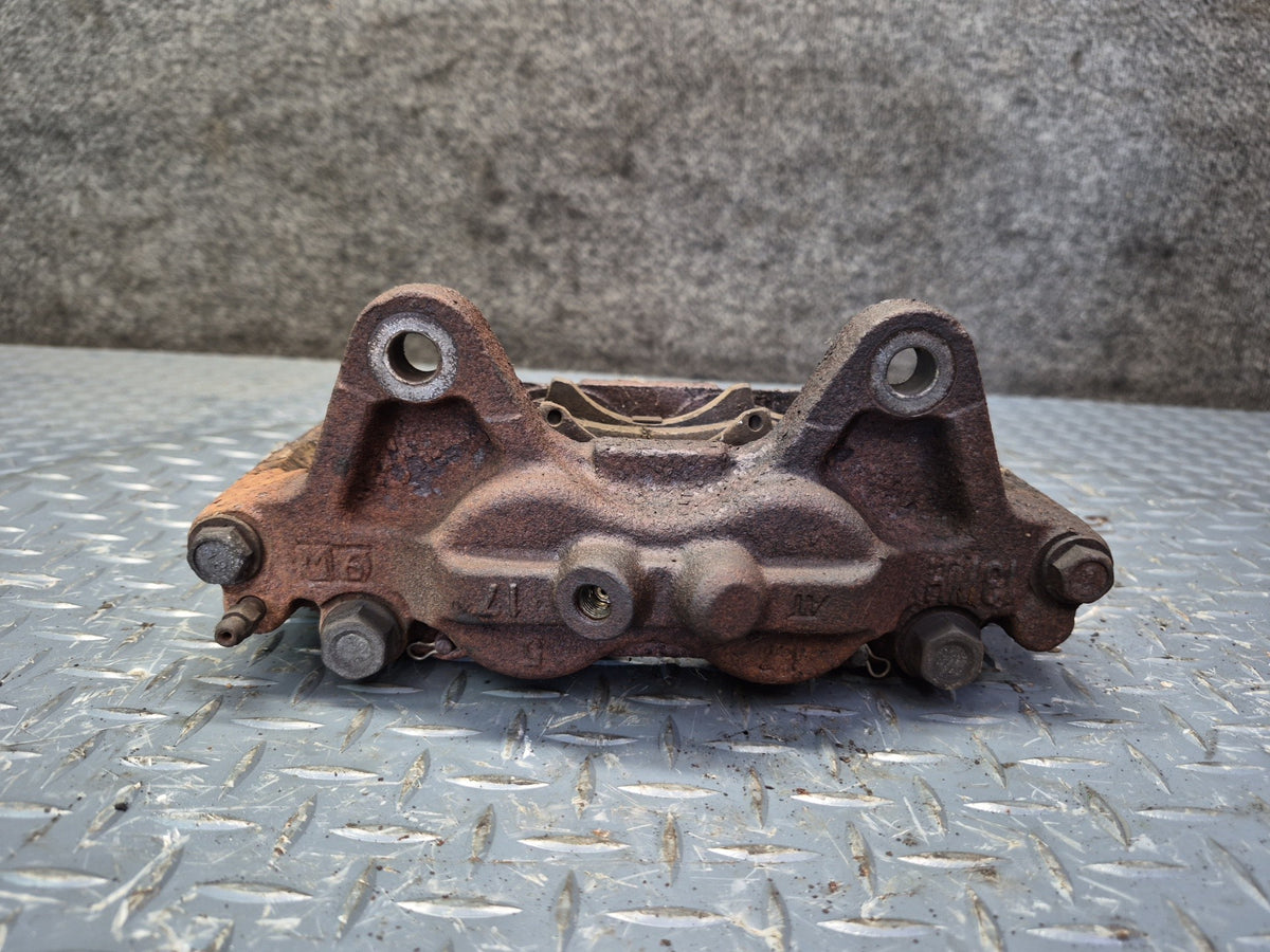 2003-2009 Lexus UZJ120L GX470 Front Left & Right Brake Caliper Set of 2