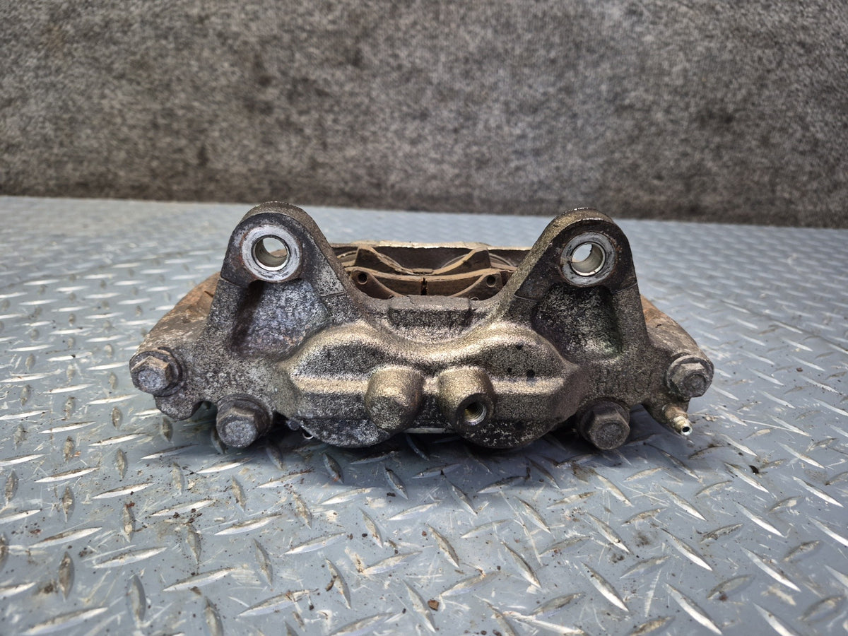 2003-2009 Lexus UZJ120L GX470 Front Left & Right Brake Caliper Set of 2