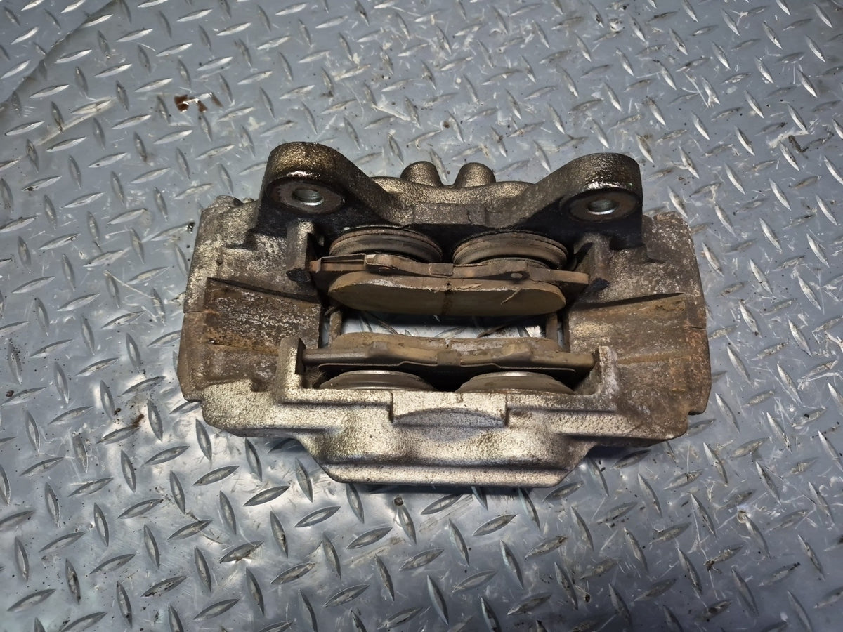 2003-2009 Lexus UZJ120L GX470 Front Left & Right Brake Caliper Set of 2
