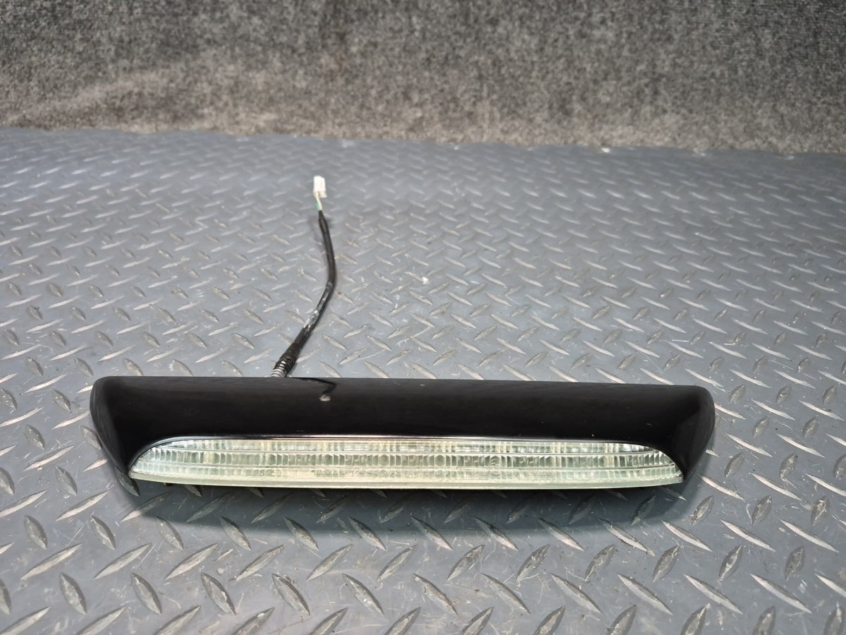 02-10 Lexus UZZ40L SC430 Rear Trunk Third 3RD Brake Light Lamp OEM