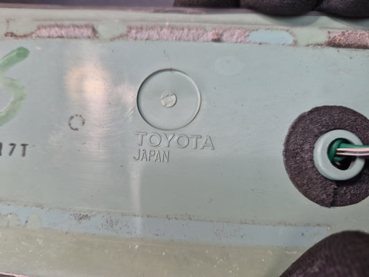 02-10 Lexus UZZ40L SC430 Rear Trunk Third 3RD Brake Light Lamp OEM