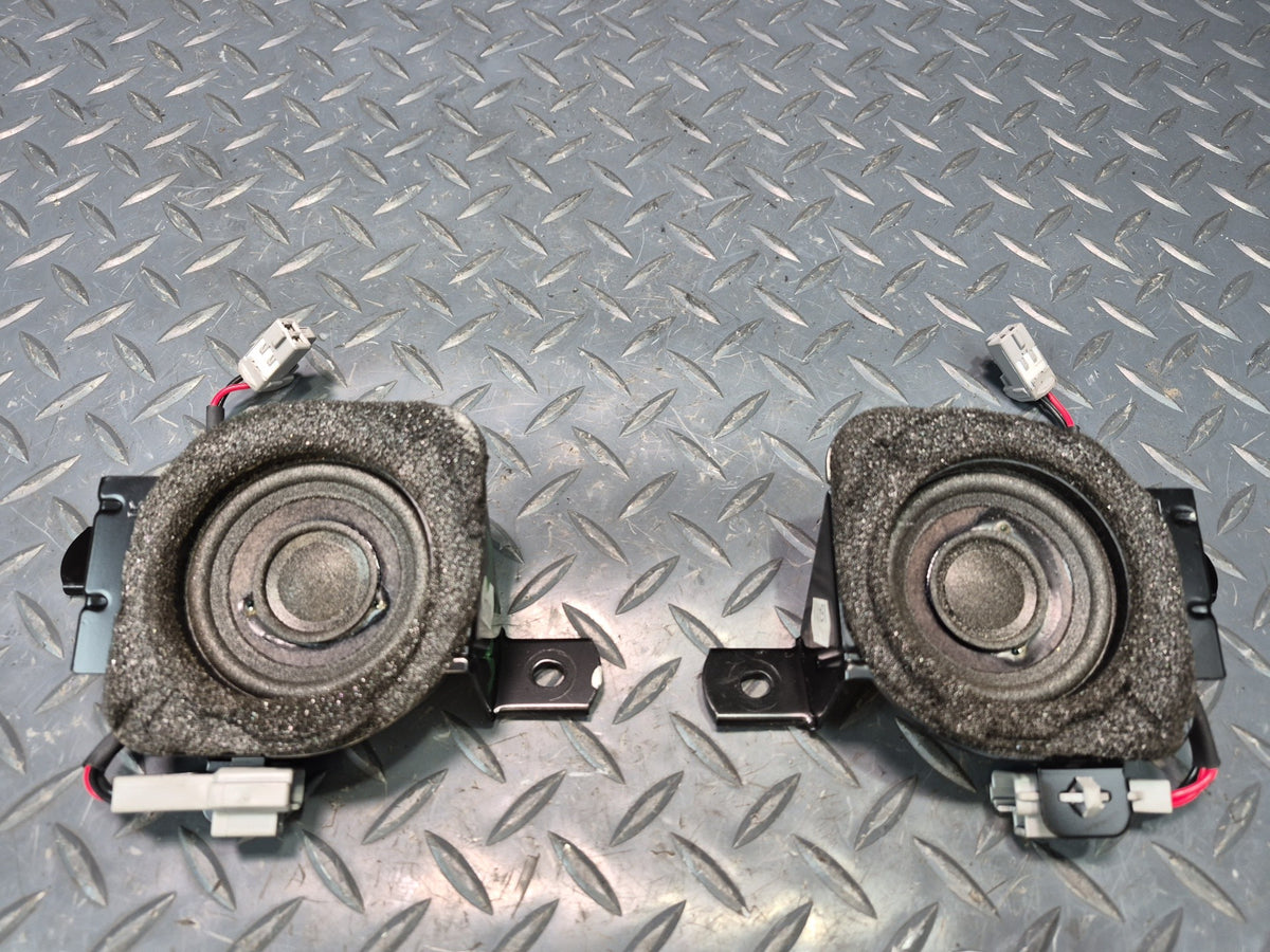 02-10 Lexus UZZ40L SC430 Set of 2 Mark Levinson Front Left & Right Speaker OEM