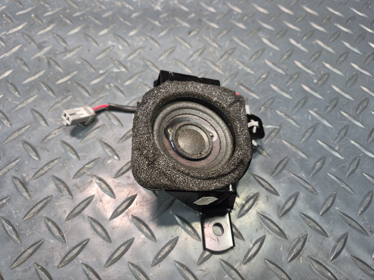 02-10 Lexus UZZ40L SC430 Set of 2 Mark Levinson Front Left & Right Speaker OEM