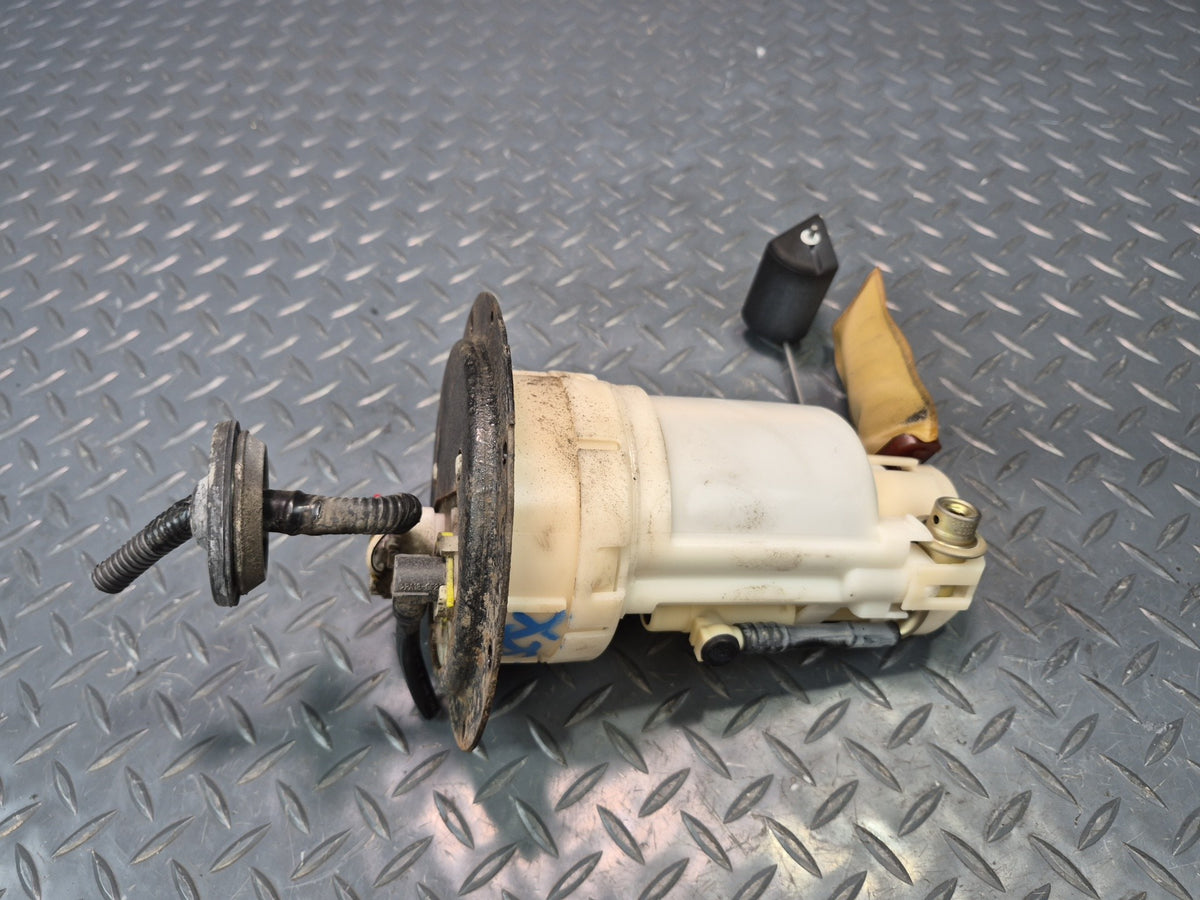 02-05 Lexus UZZ40L SC430 3UZFE Set of 2 Fuel Pump Level Sensor Sending Unit OEM