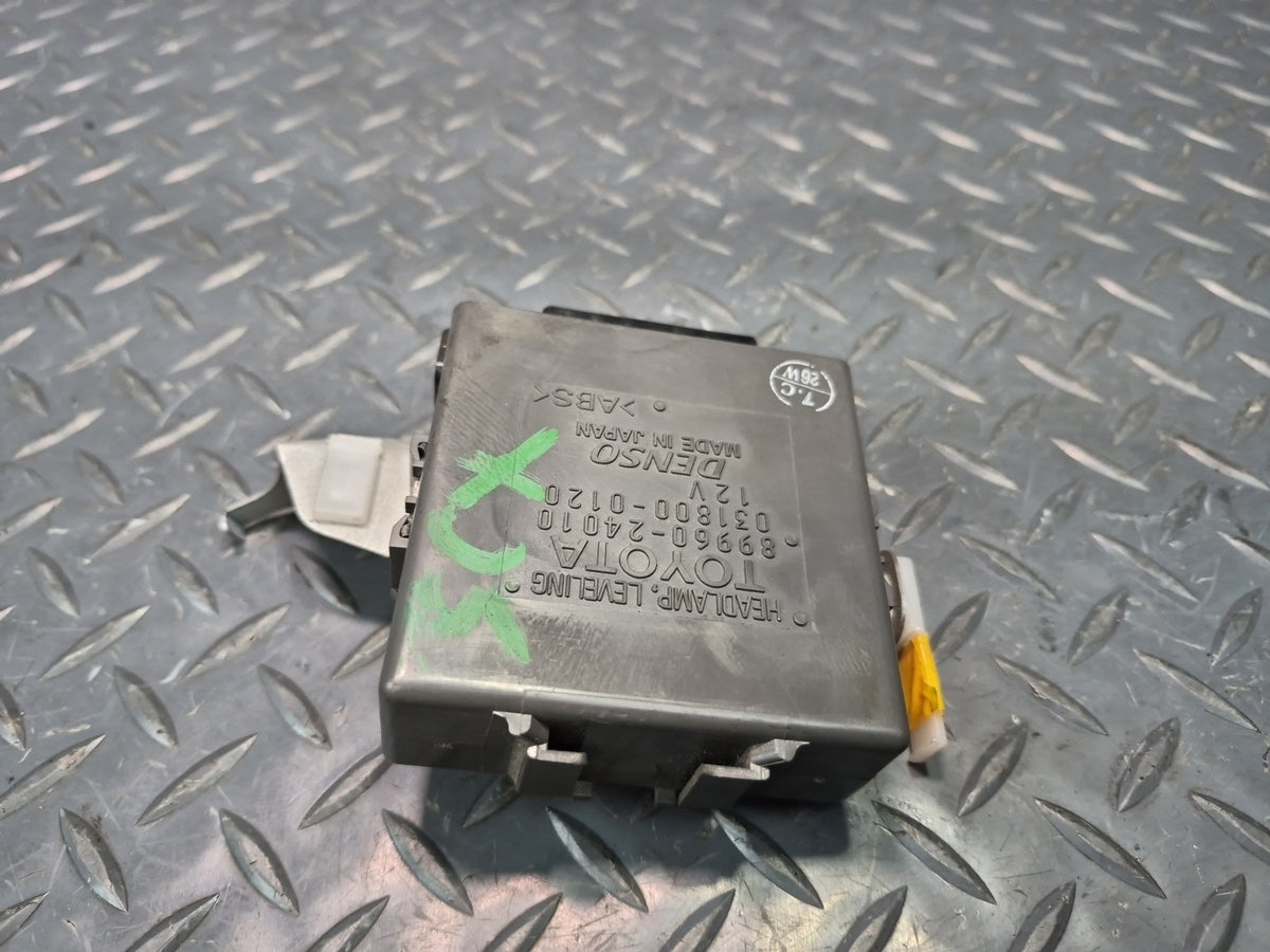 02-05 Lexus UZZ40L SC430 Headlight Leveling Control Module 89960-24010 OEM