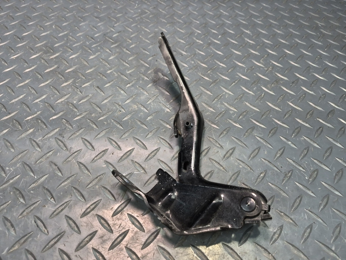 02-10 Lexus UZZ40L SC430 Set of 2 Front Left & Right Hood Bonnet Hinge OEM