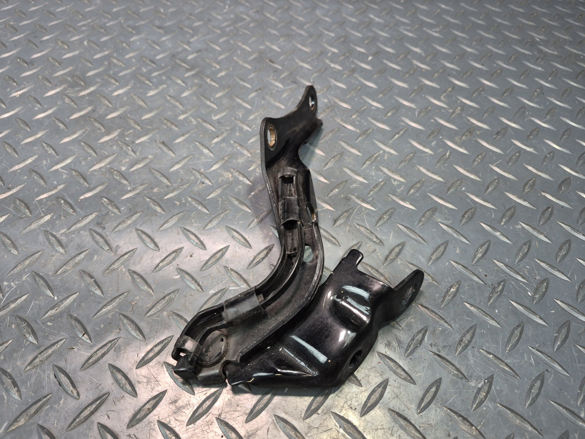 02-10 Lexus UZZ40L SC430 Set of 2 Front Left & Right Hood Bonnet Hinge OEM