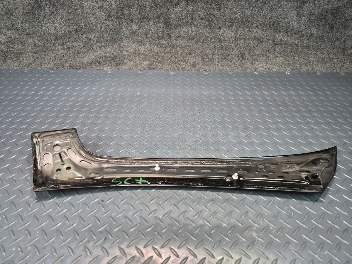 02-10 Lexus UZZ40L SC430 Set of 2 Front Exterior A Pillar Trim Cover Molding OEM
