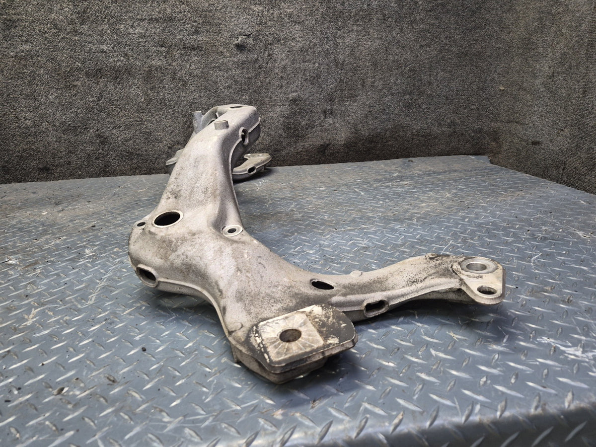 08-10 Porsche Cayenne 957 Turbo Engine Subframe Crossmeber Cradle Frame Brace