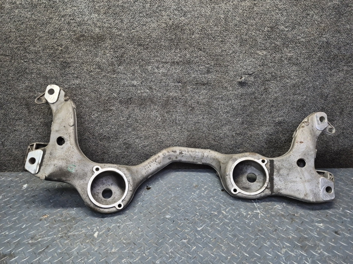 08-10 Porsche Cayenne 957 Turbo Engine Subframe Crossmeber Cradle Frame Brace