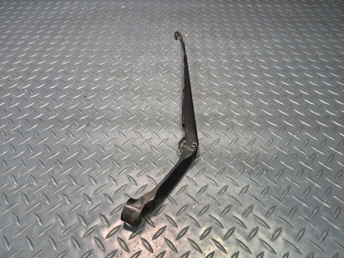2003-2009 Lexus UZJ120L GX470 Front Left & Right Wiper Arm Set of 2