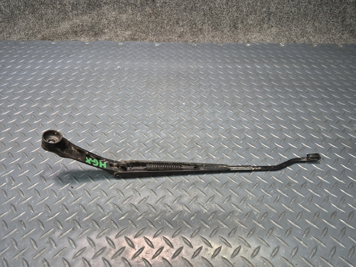 2003-2009 Lexus UZJ120L GX470 Front Left & Right Wiper Arm Set of 2