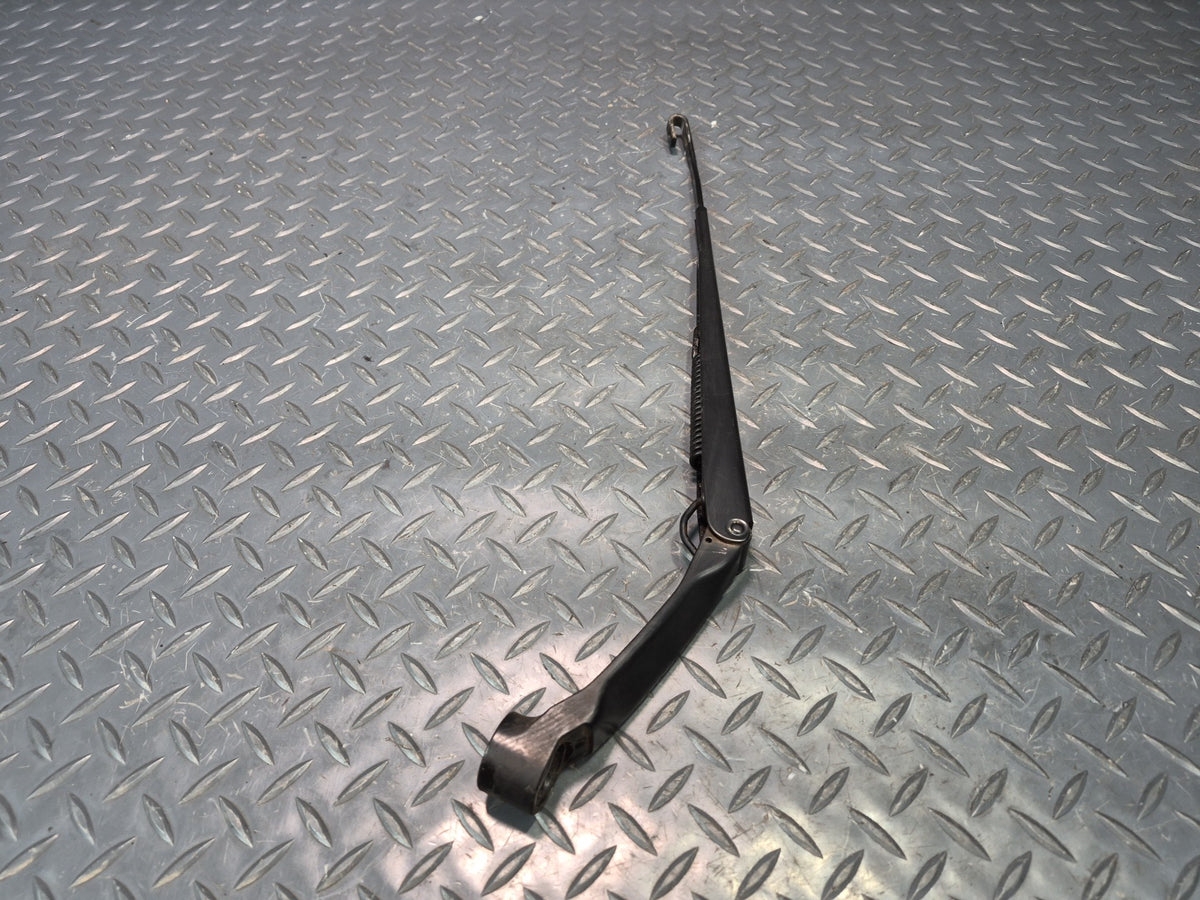 2003-2009 Lexus UZJ120L GX470 Front Left & Right Wiper Arm Set of 2
