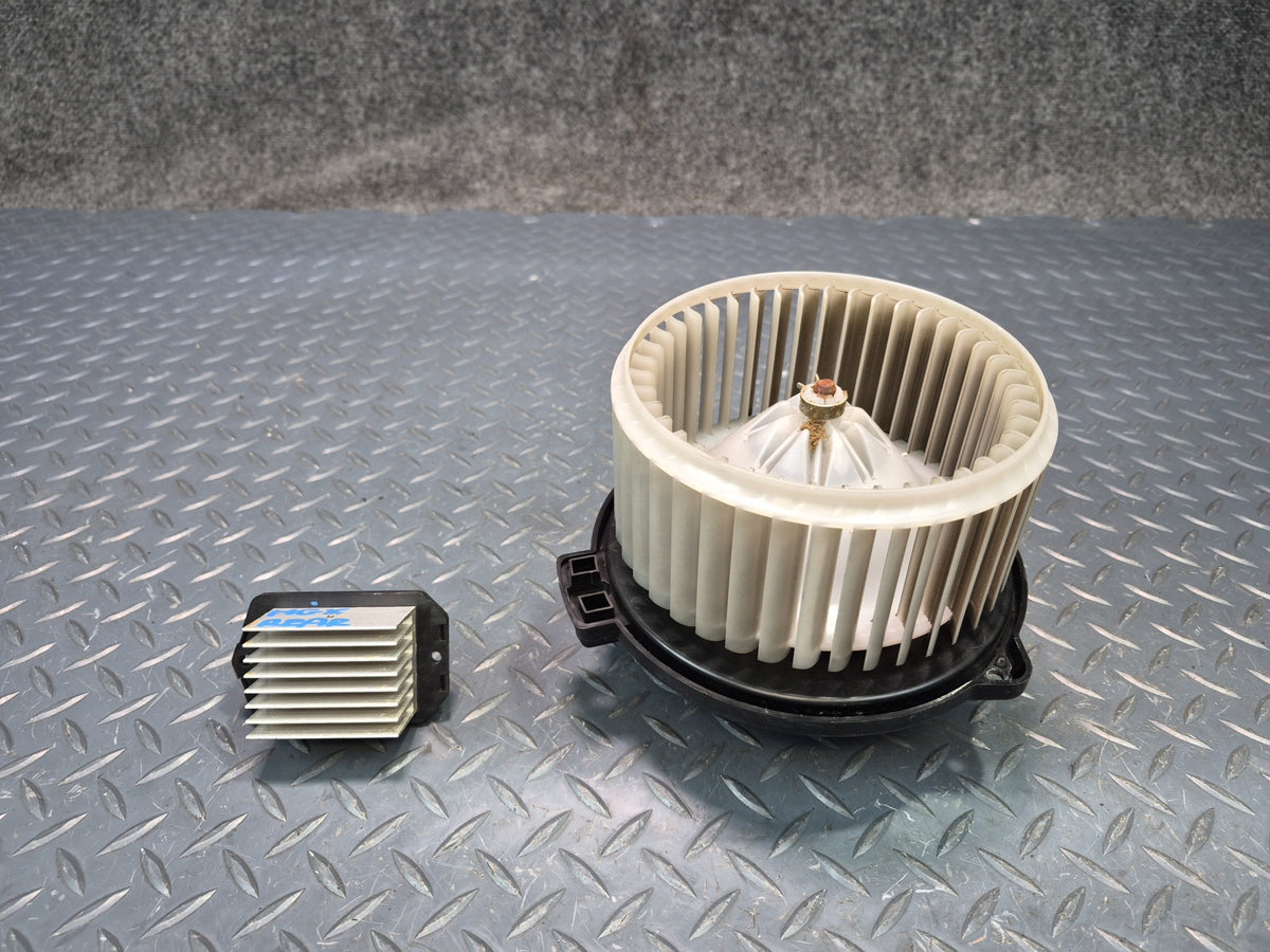 2003-2009 Lexus UZJ120L GX470 Rear A/C Heater Blower Motor Fan w Resistor
