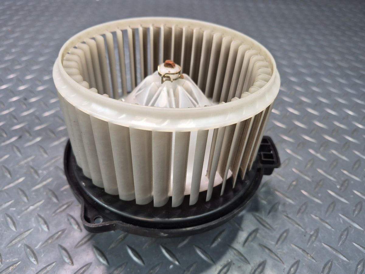2003-2009 Lexus UZJ120L GX470 Rear A/C Heater Blower Motor Fan w Resistor