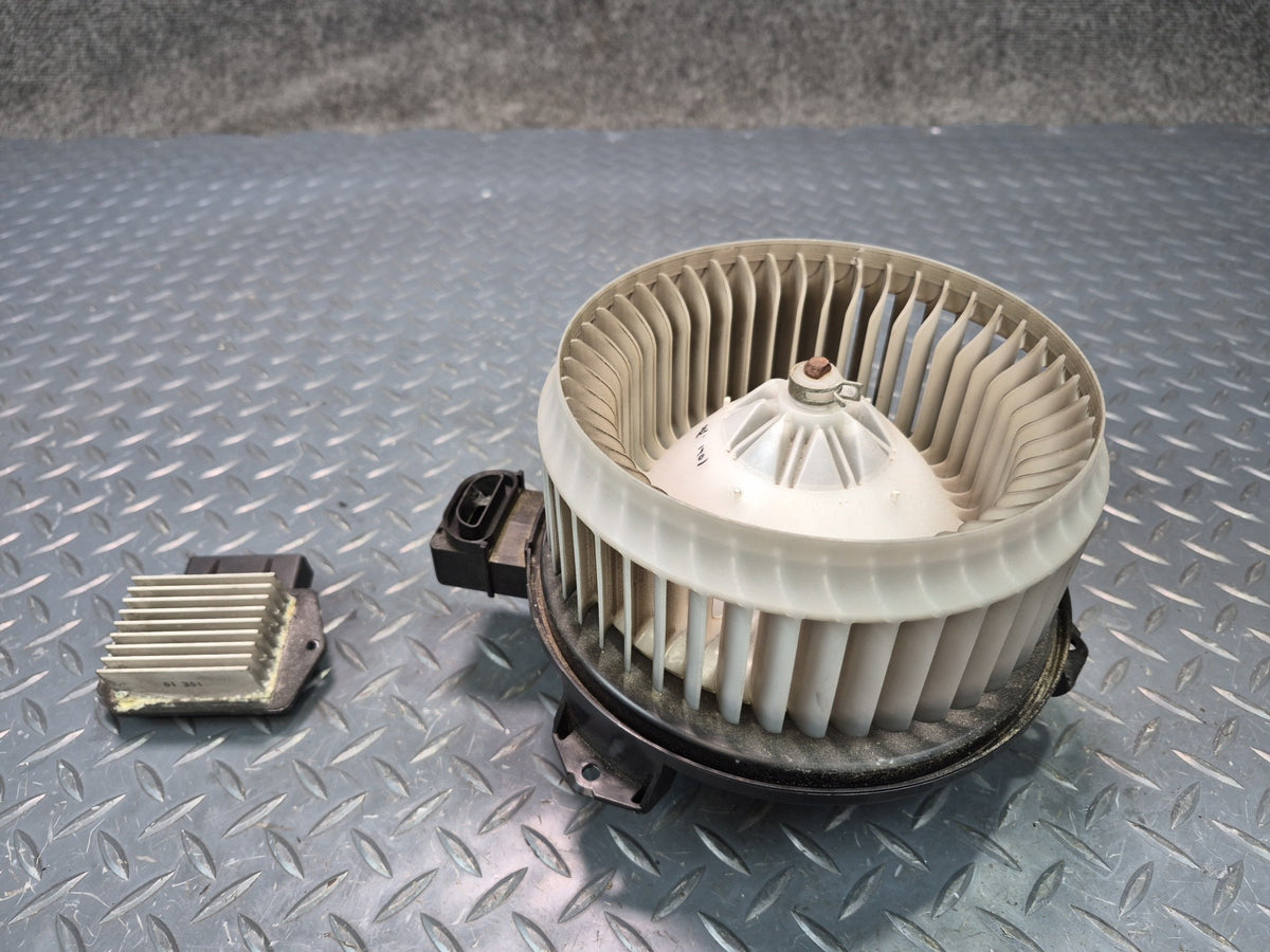 2003-2009 Lexus UZJ120L GX470 Front A/C Heater Blower Motor Fan w Resistor