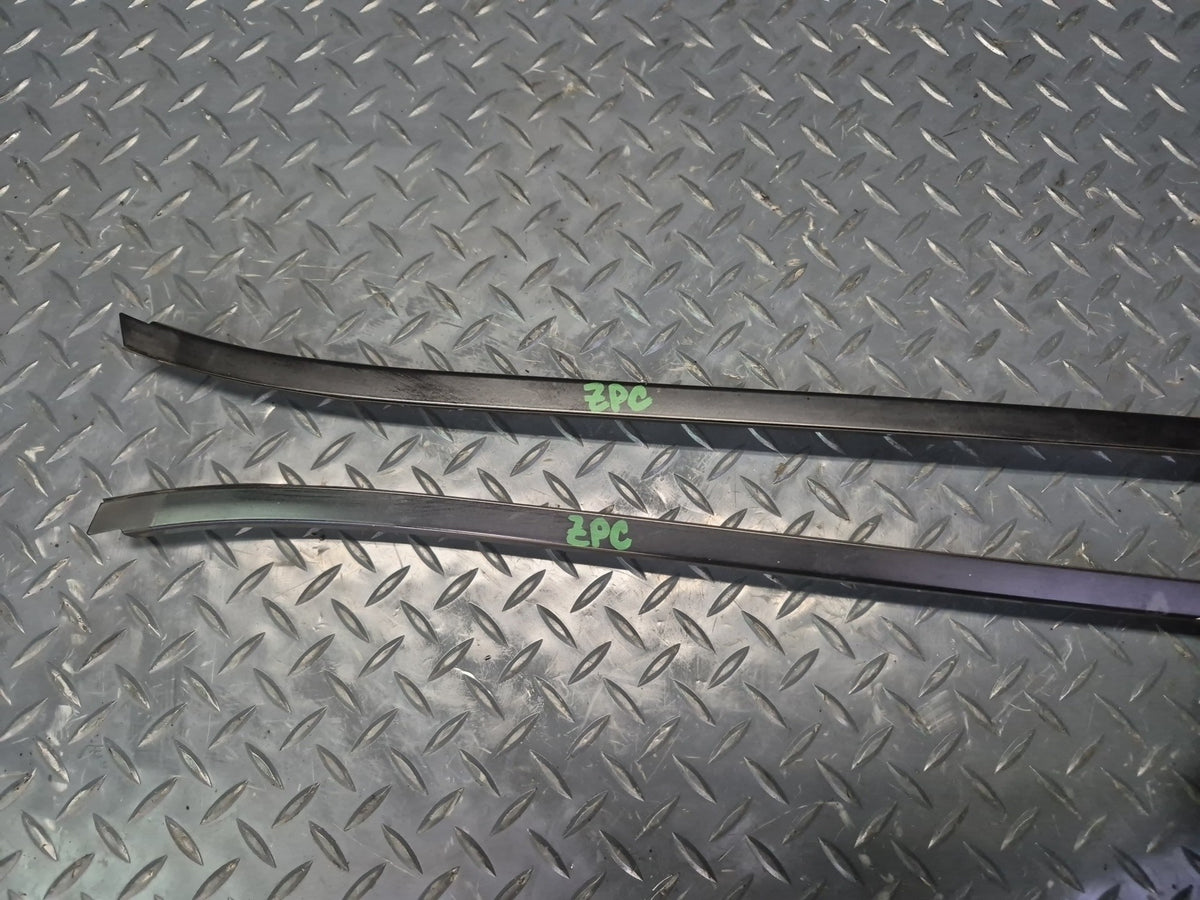 08-10 Porsche Cayenne 957 Front Windshield Exterior A Pillar Trim Molding Set